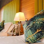 Amber Springs 4* ゴリー