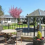 Amber Springs Otel Gorey