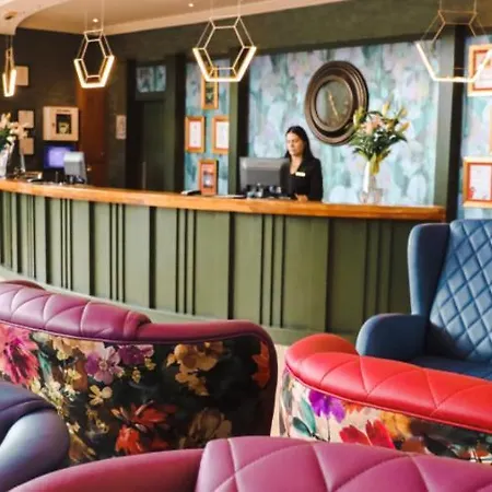 Amber Springs Hotell