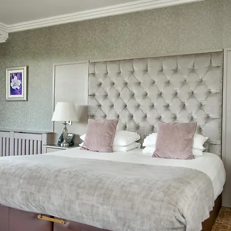 Amber Springs Hotel Gorey
