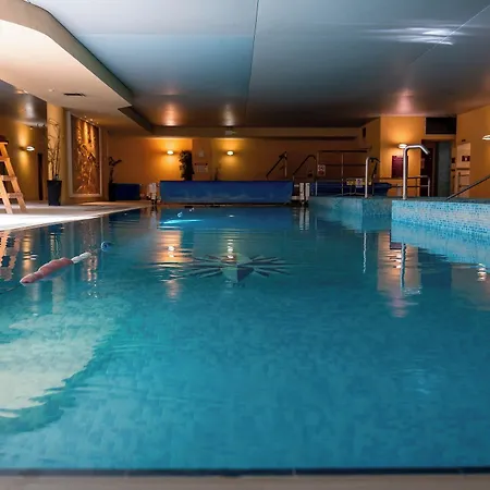 Amber Springs 4* Gorey