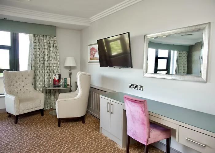 Отель Amber Springs