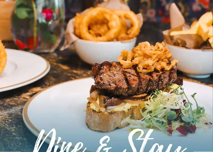 Amber Springs Отель