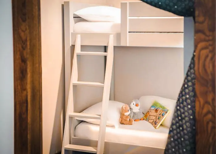 Amber Springs Гори