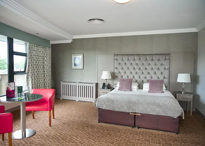 Отель Amber Springs